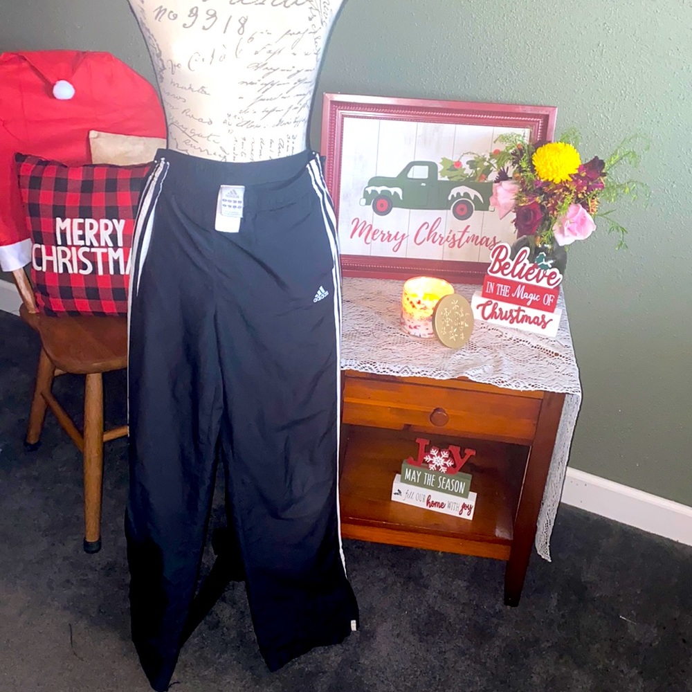 Adidas swooshie pants black n white good condition size small